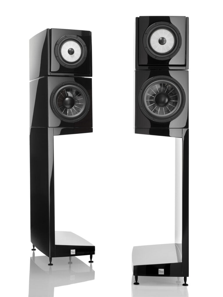 Vienna Acoustics The Kiss w/Stands