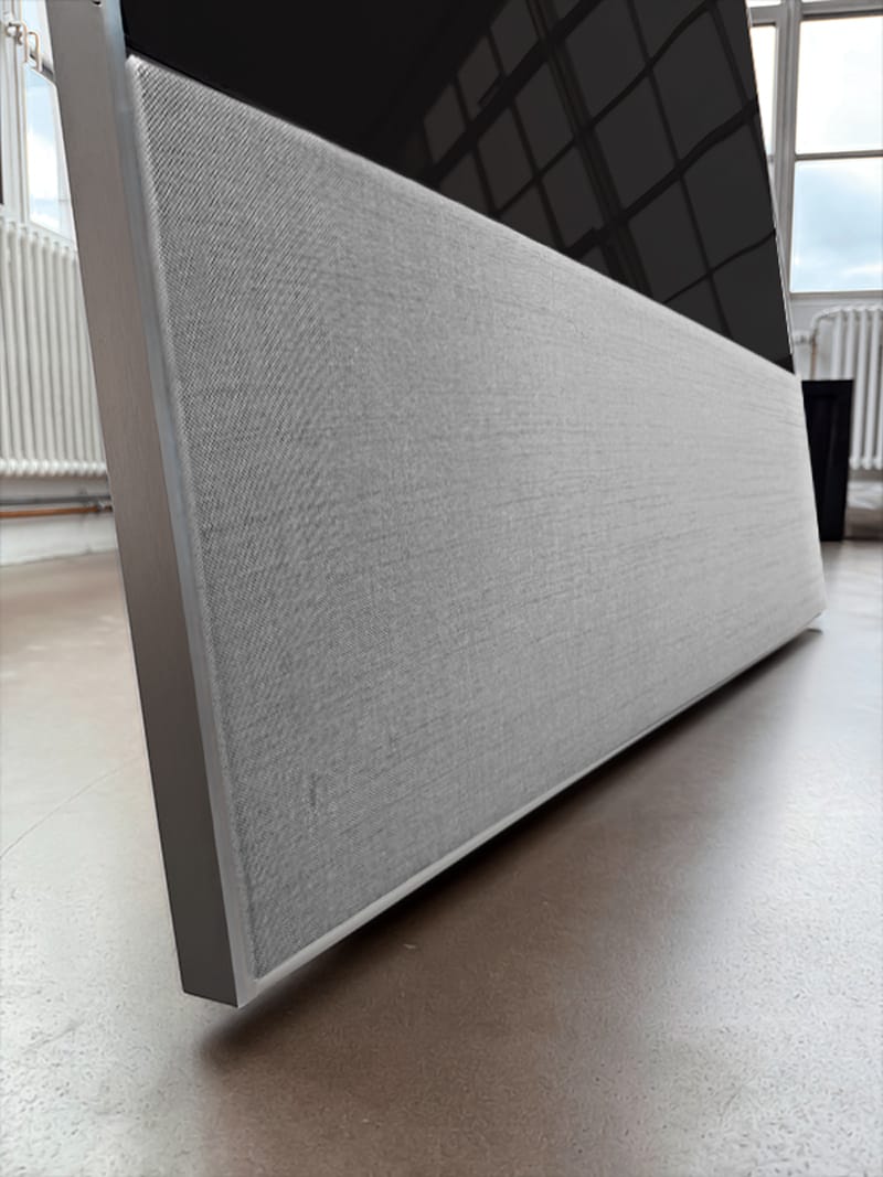 CANVAS 85" Frame Soundbar Speaker