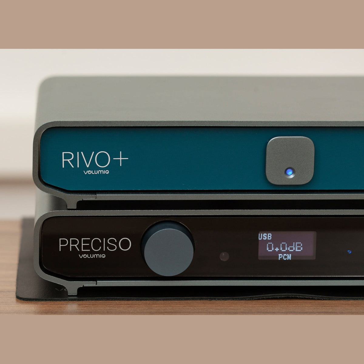 Volumio Preciso stacked with Volumio Rivo Plus