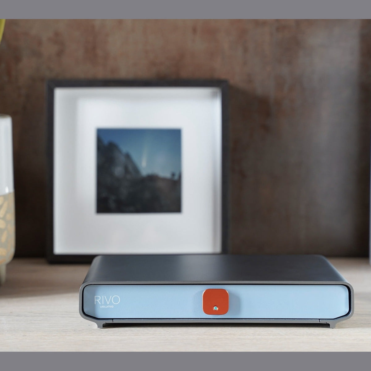 Volumio Rivo digital transport in a listening room